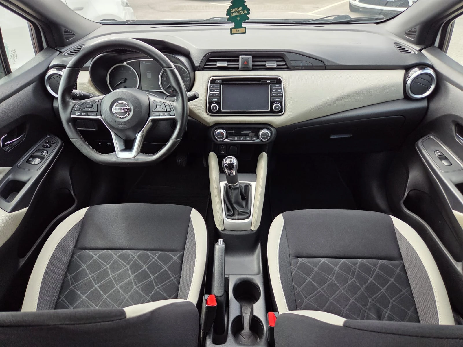 Nissan Micra 1.5 dci , снимка 8 - Автомобили и джипове - 56047265