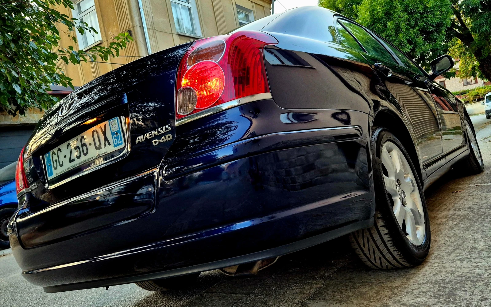 Toyota Avensis 2.0d4d-EXCLUSIVE-верига-нави-6скорости-japan, снимка 8 - Автомобили и джипове - 56144815