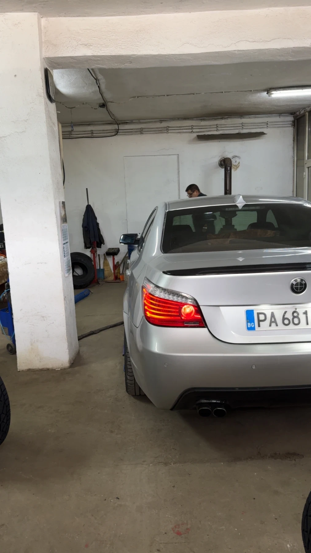 BMW 525, снимка 8 - Автомобили и джипове - 56613035