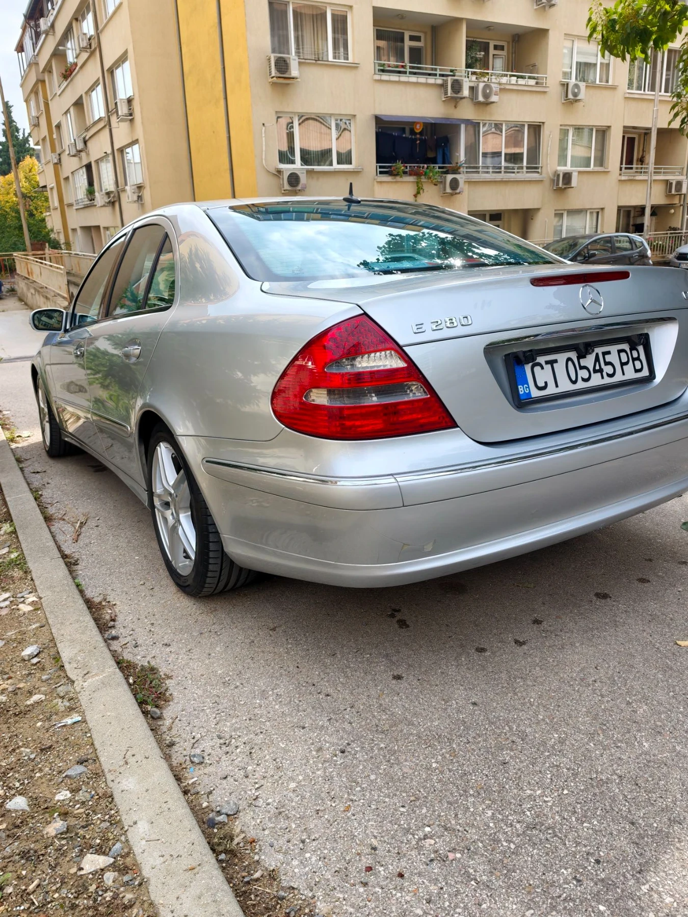 Mercedes-Benz E 280 280 CDI, снимка 5 - Автомобили и джипове - 56643054