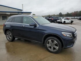  Mercedes-Benz GLC 30...