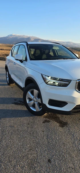 Volvo XC40 D3, снимка 3