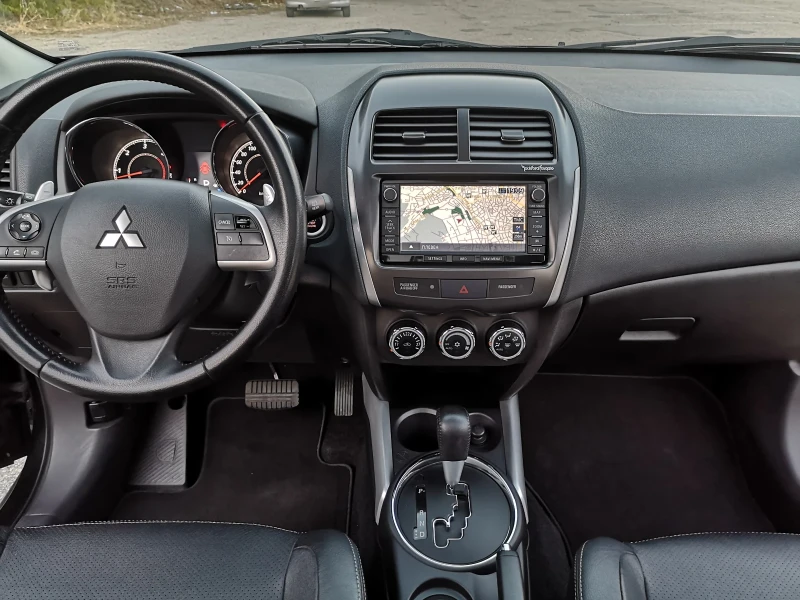 Mitsubishi ASX 2.2 DID NAVIGATOR 4X4 , снимка 13 - Автомобили и джипове - 47380108