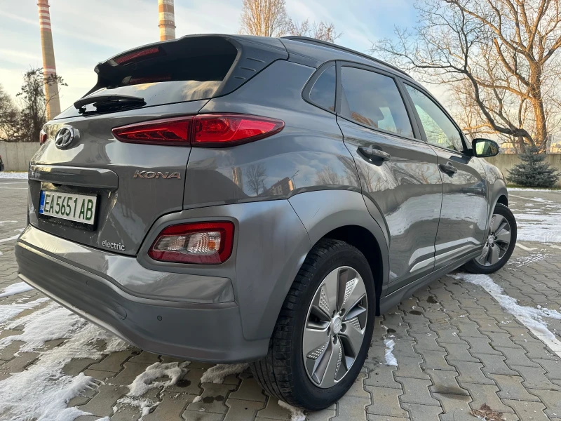 Hyundai Kona PREMIUM 64KWh FULL ASSIST/DISSTR/KRELL/HEADUP, снимка 4 - Автомобили и джипове - 48512265