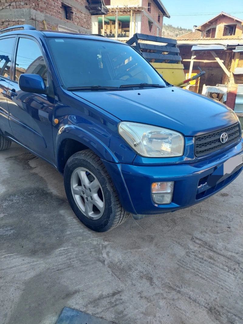 Toyota Rav4, снимка 4 - Автомобили и джипове - 48909769