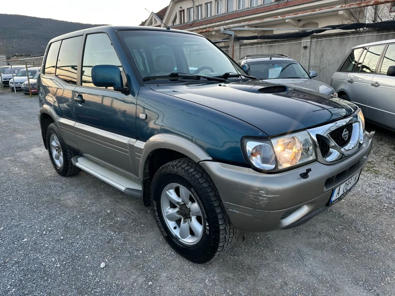 Nissan Terrano 2.7 D-125 k.c.- Automatik, снимка 3 - Автомобили и джипове - 49563903