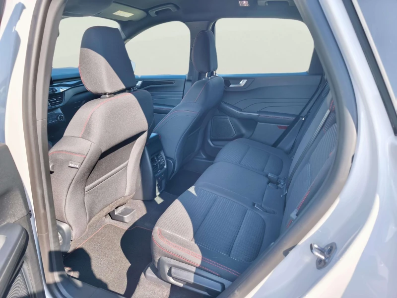 Ford Kuga 2.0, снимка 8 - Автомобили и джипове - 52081348