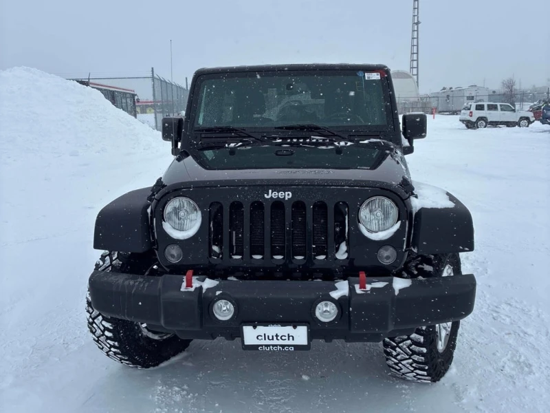 Jeep Wrangler 2016 Rubicon* CARFAX* АВТОФИНАНСИРАНЕ* , снимка 2 - Автомобили и джипове - 53130540