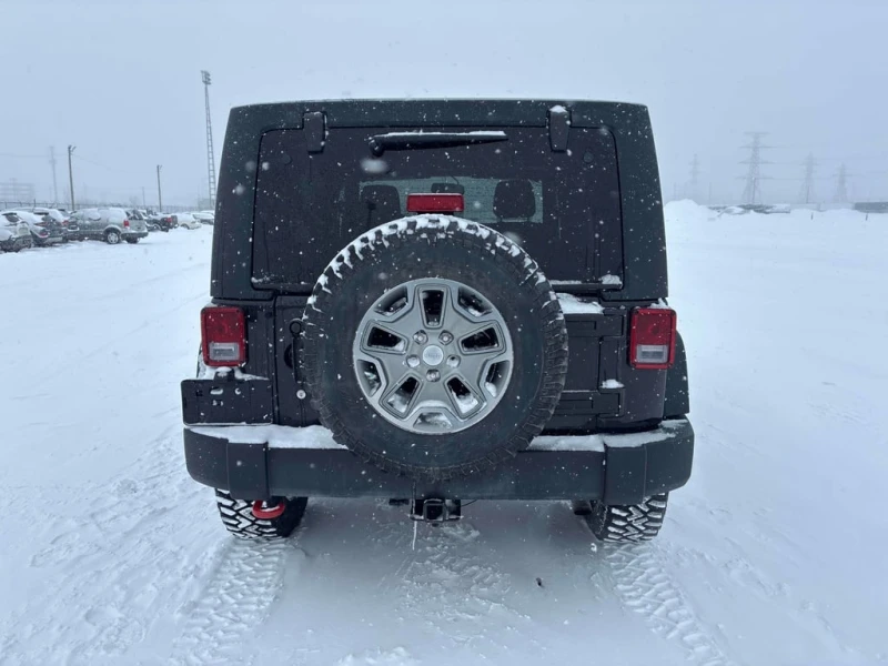 Jeep Wrangler 2016 Rubicon* CARFAX* АВТОФИНАНСИРАНЕ* , снимка 6 - Автомобили и джипове - 53130540