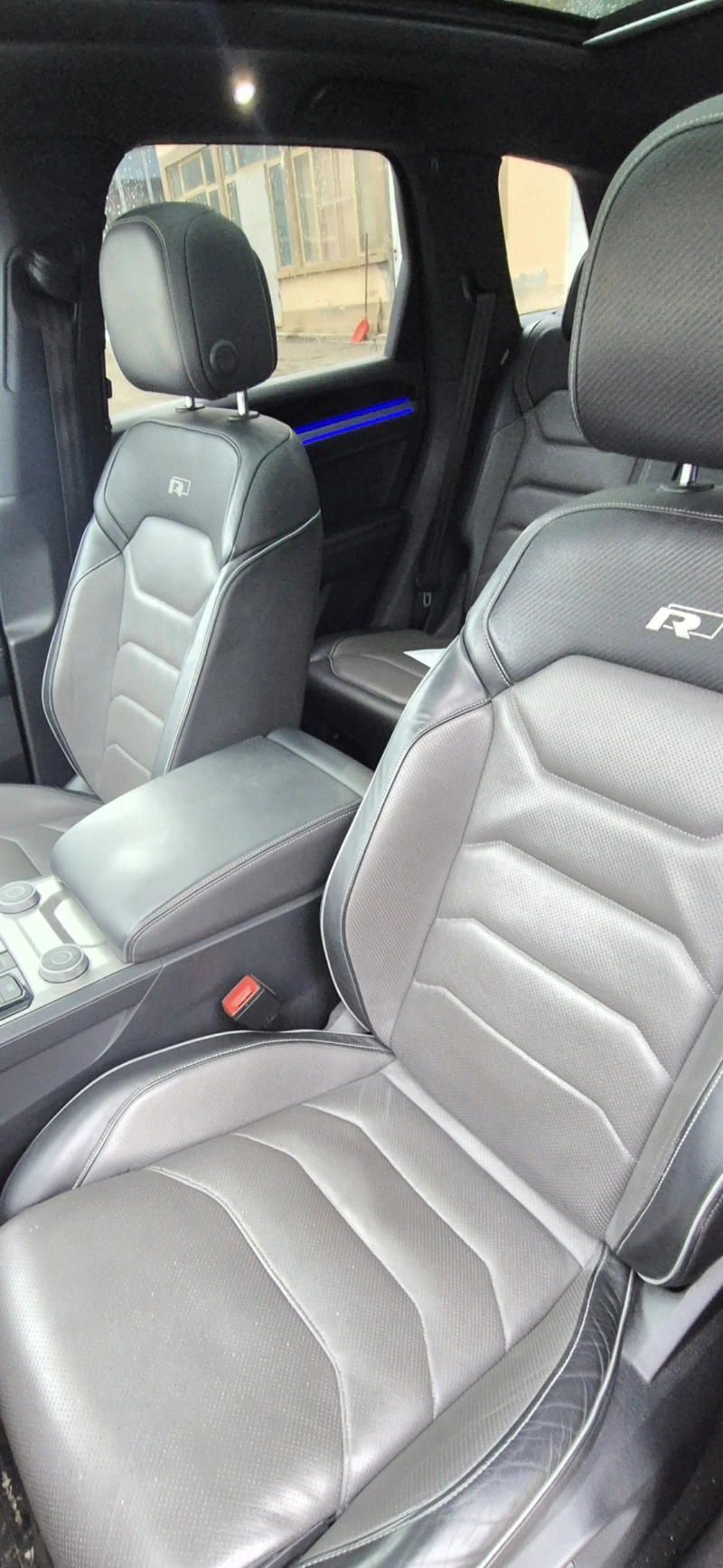 VW Touareg V6 TDI 4MOTION, снимка 12 - Автомобили и джипове - 53191182