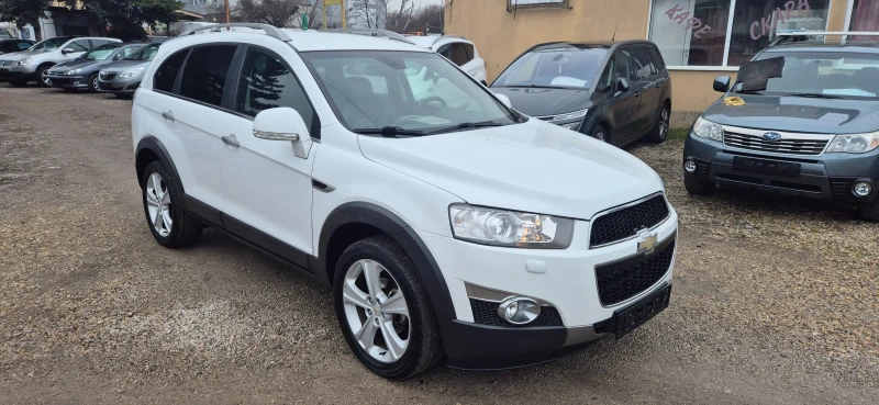 Chevrolet Captiva 2.2D 4x4 7места, снимка 3 - Автомобили и джипове - 53215735