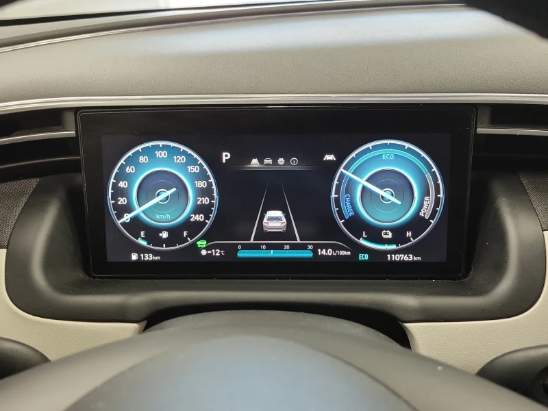 Hyundai Tucson LUXURY* Pano* Подгрев* дигитал* следене на ленти , снимка 13 - Автомобили и джипове - 53361003