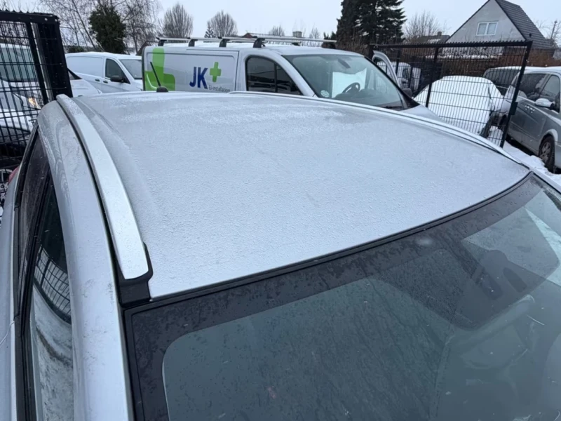 Suzuki Vitara 1.6benzin Aut.Keyless. Led. 120ps, снимка 6 - Автомобили и джипове - 53517193