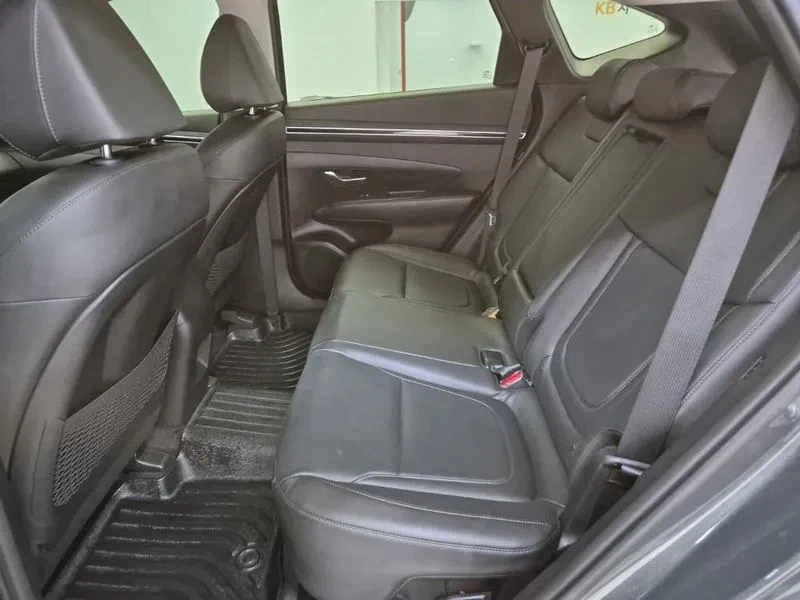 Hyundai Tucson 1.6 Hybrid - САМО 30% АВАНС, снимка 12 - Автомобили и джипове - 55991574
