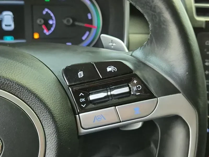Hyundai Tucson 1.6 Hybrid - САМО 30% АВАНС, снимка 15 - Автомобили и джипове - 55991574