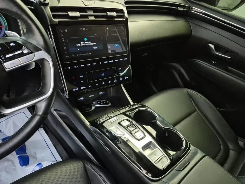 Hyundai Tucson 1.6 Hybrid - САМО 30% АВАНС, снимка 10 - Автомобили и джипове - 55991574
