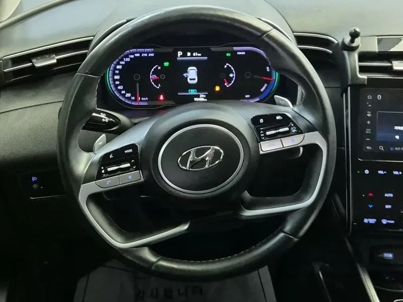 Hyundai Tucson 1.6 Hybrid - САМО 30% АВАНС, снимка 9 - Автомобили и джипове - 55991574