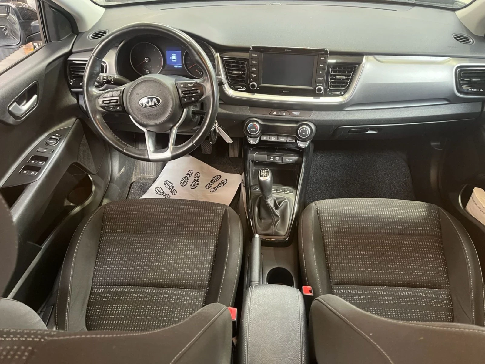 Kia Stonic 1.6 CRDi / 110hp / EU6 - изображение 6