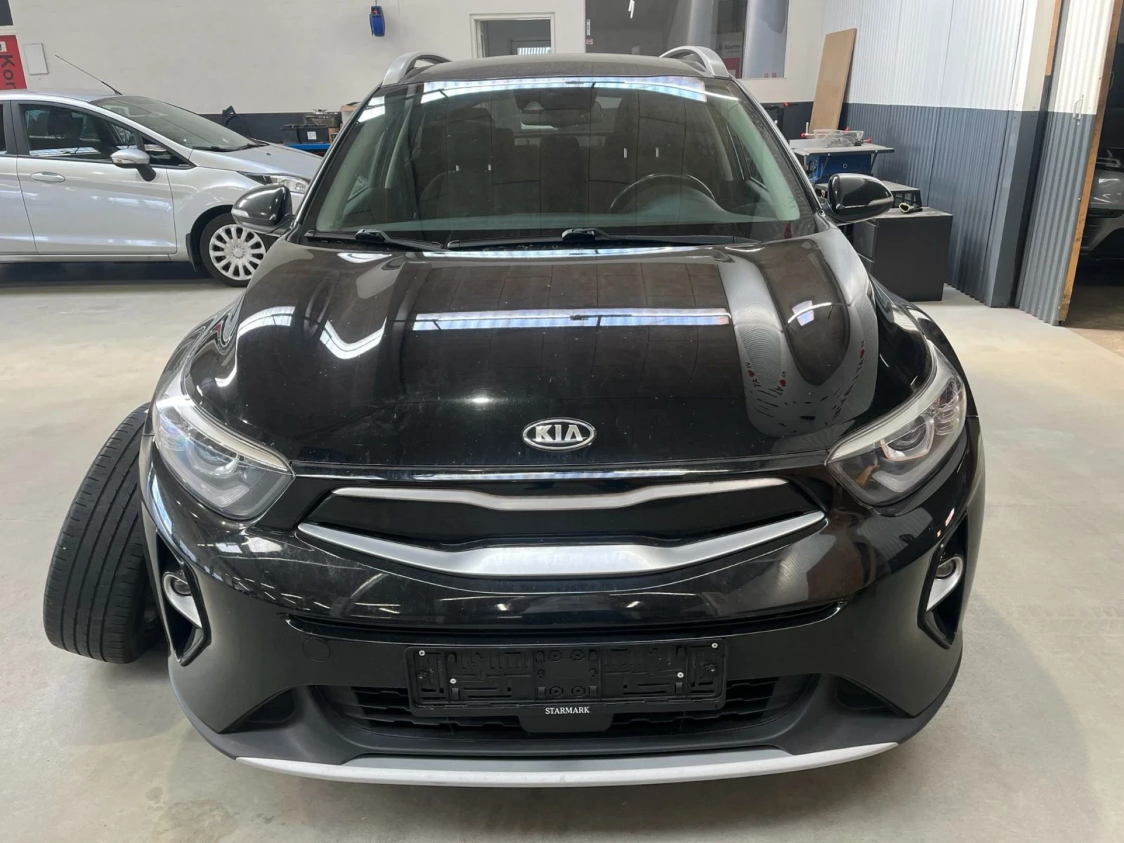 Kia Stonic 1.6 CRDi / 110hp / EU6 - изображение 2