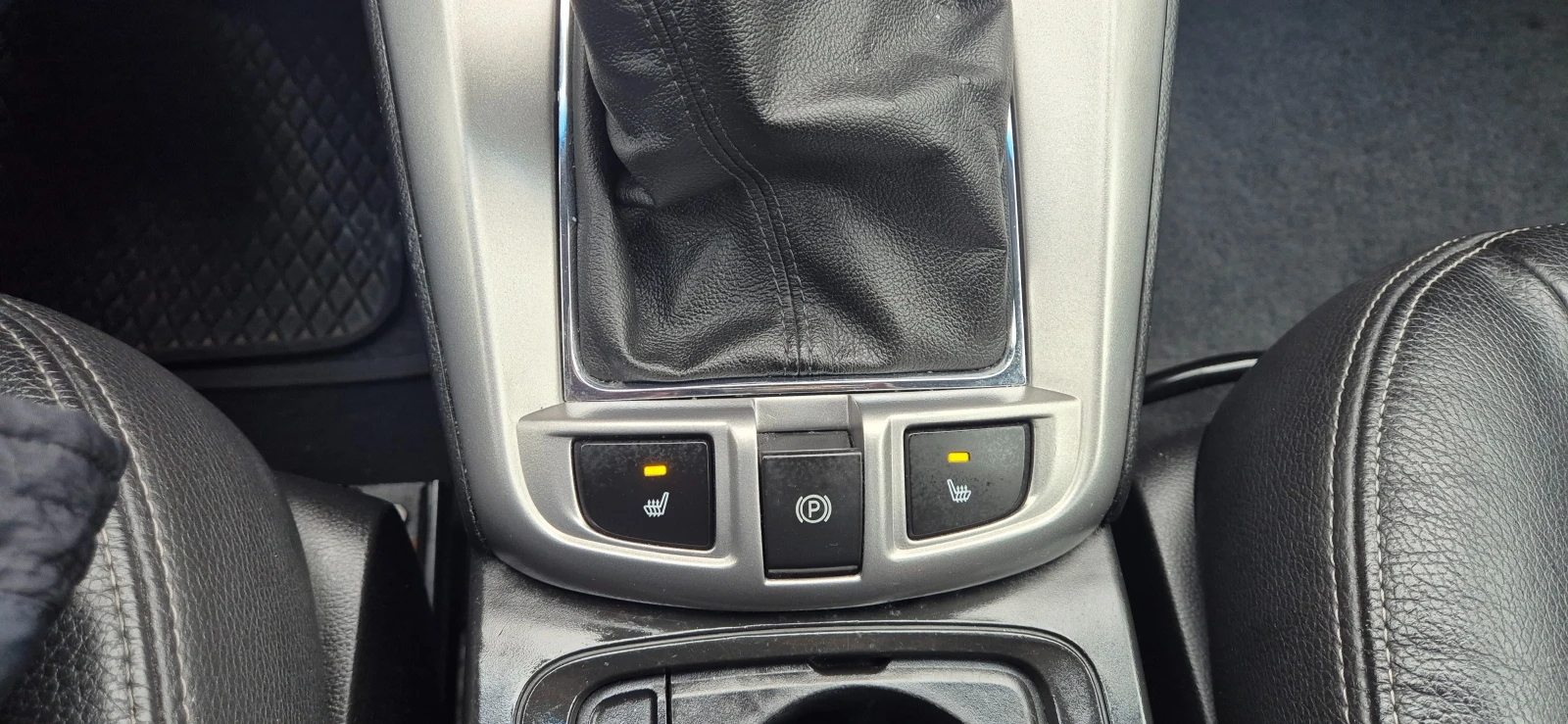 Chevrolet Captiva 2.2D 4x4 7����� | Mobile.bg � ����������� 15