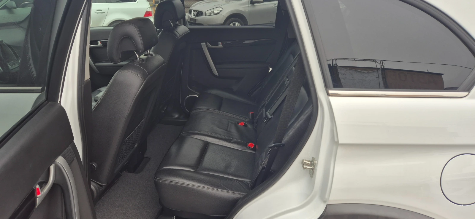 Chevrolet Captiva 2.2D 4x4 7����� | Mobile.bg � ����������� 10