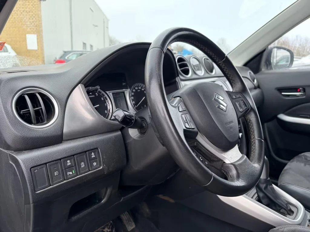 Suzuki Vitara 1.6benzin Aut.Keyless. Led. 120ps | Mobile.bg � ����������� 14