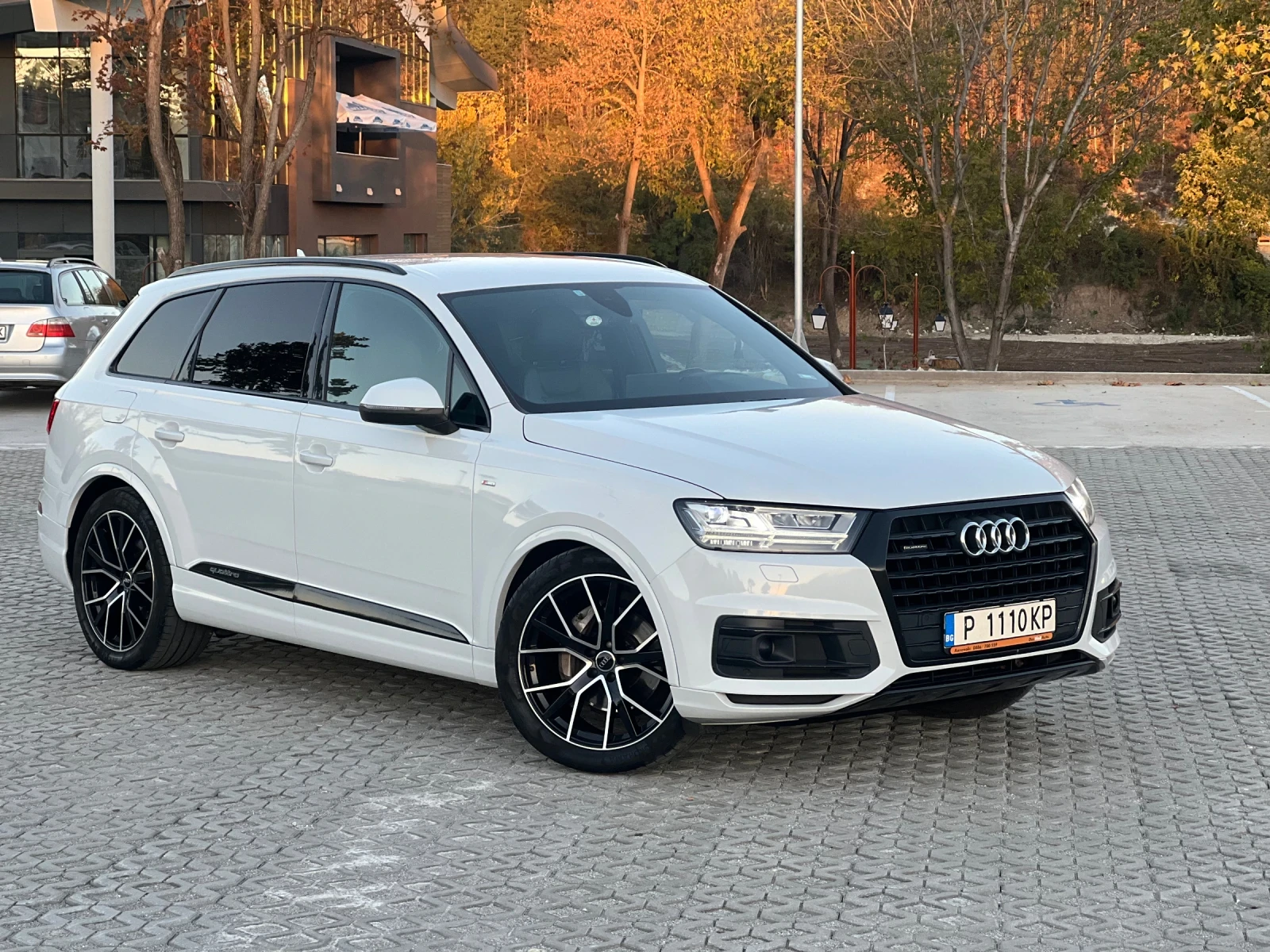 Audi Q7 3.0TDI S-Line , снимка 4 - Автомобили и джипове - 53605419