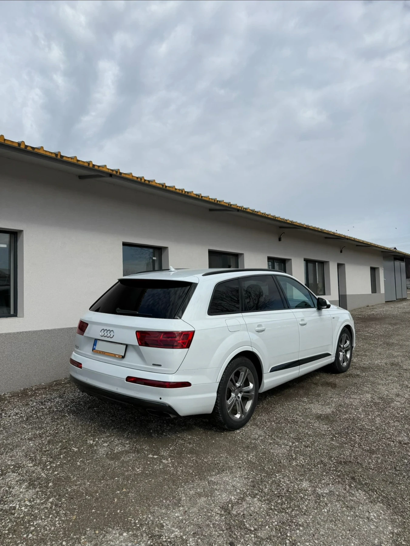 Audi Q7 3.0TDI S-Line  | Mobile.bg � ����������� 4