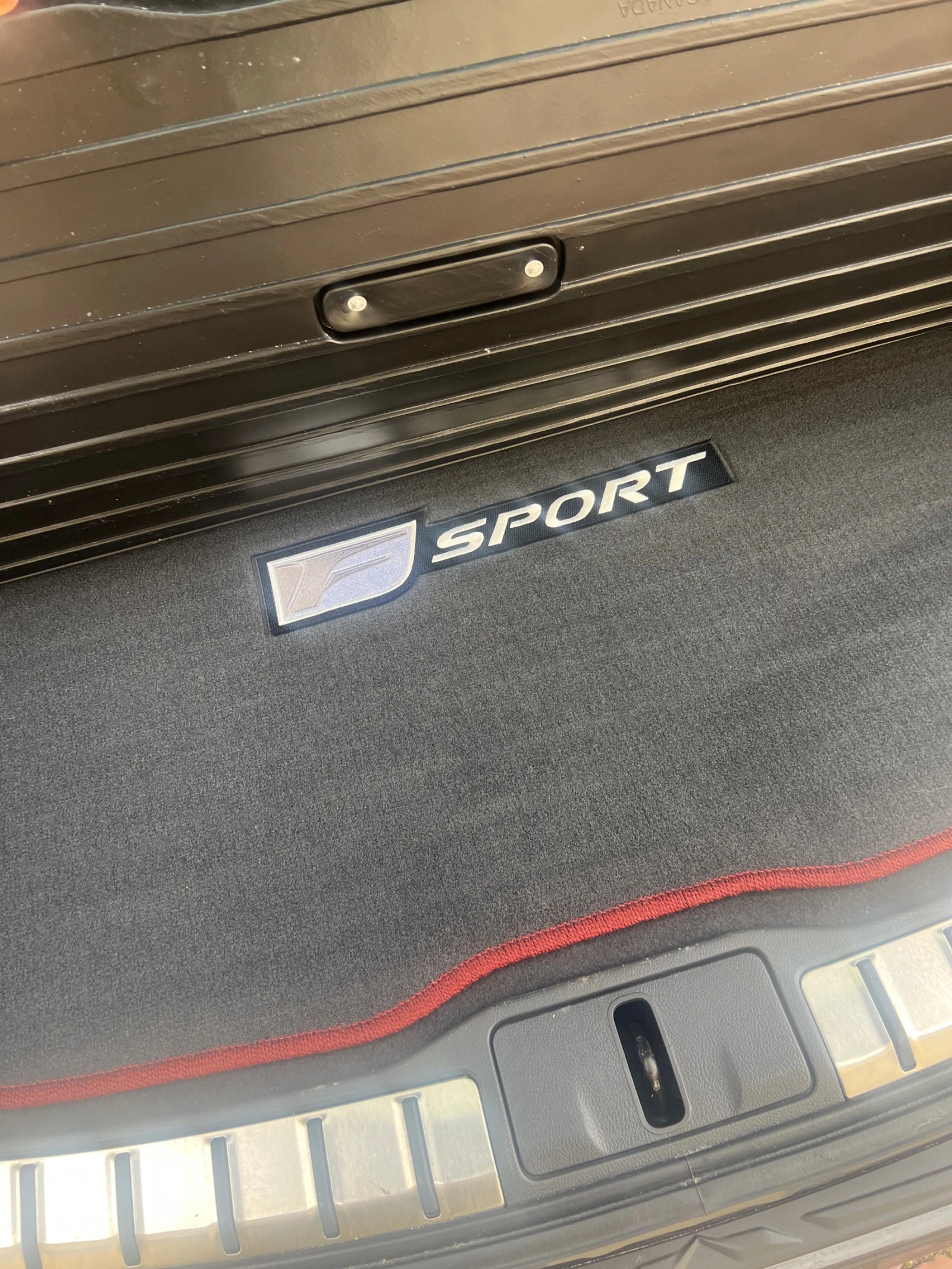 Lexus RX 500h F-Sport, снимка 16 - Автомобили и джипове - 54042820