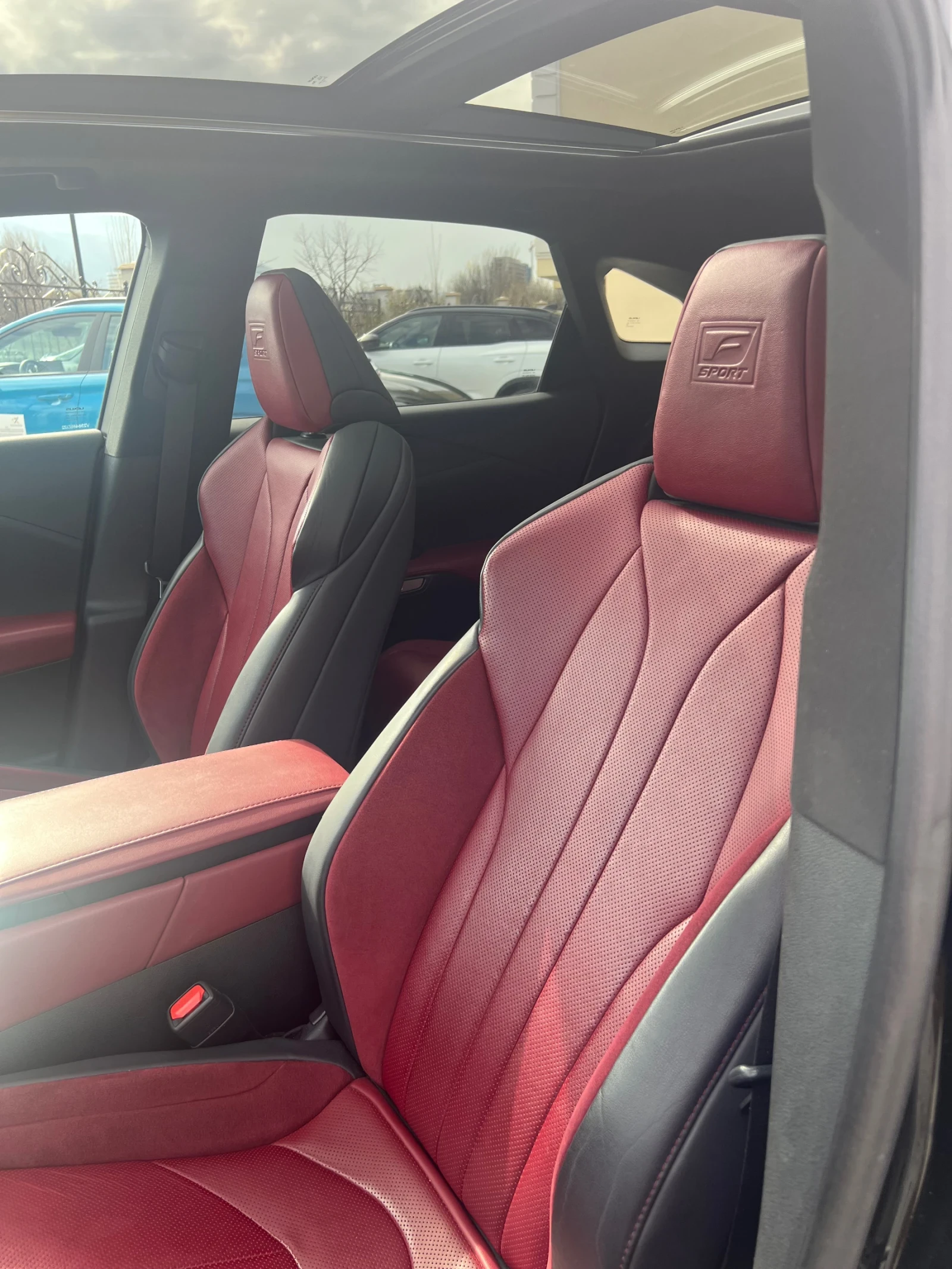 Lexus RX 500h F-Sport, снимка 11 - Автомобили и джипове - 54042820