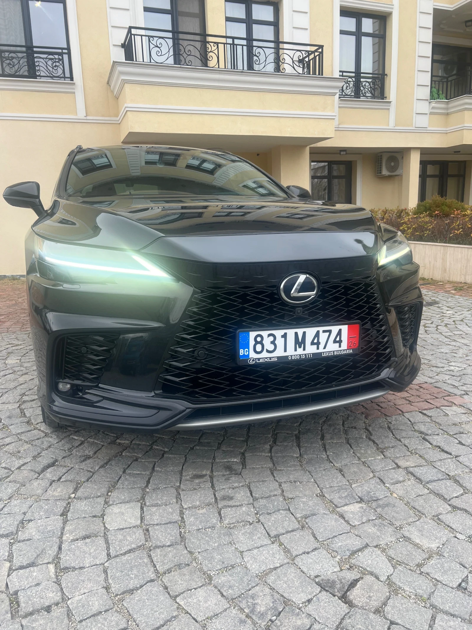 Lexus RX 500h F-Sport, снимка 5 - Автомобили и джипове - 54042820