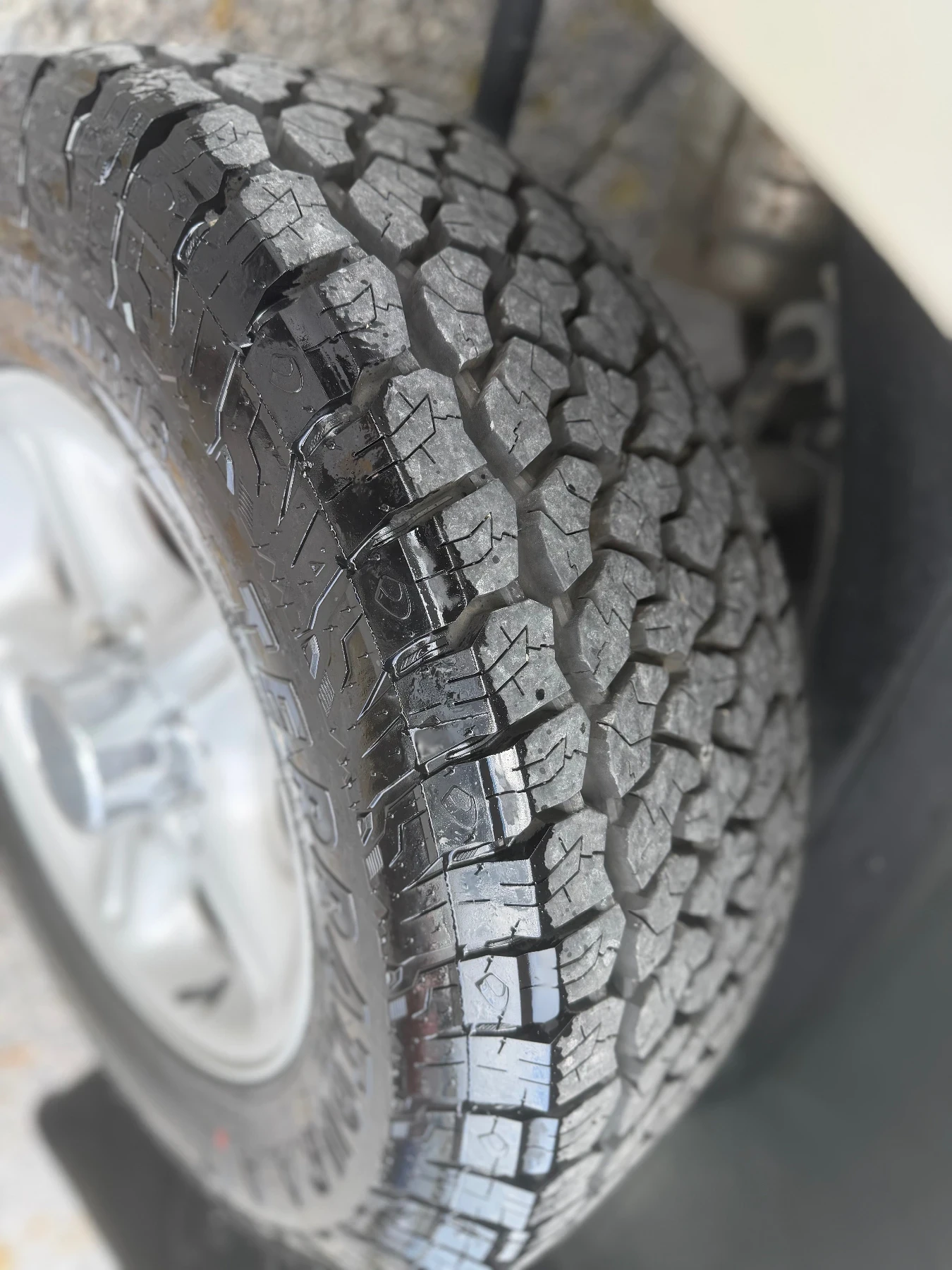 Isuzu Trooper 3.0D* TOP* , снимка 16 - Автомобили и джипове - 54381923