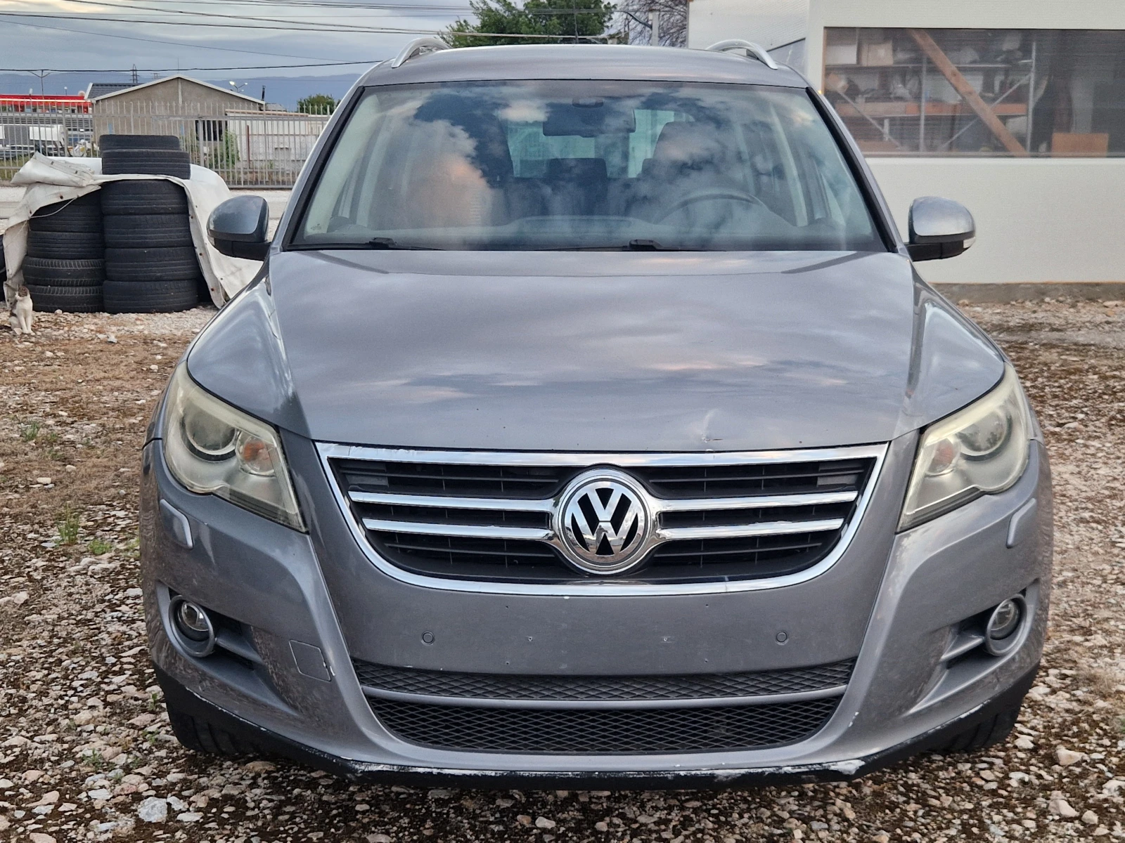 VW Tiguan 2.0TDI-AUT* 4motion 4x4* Sport* NAVI* KSENON* PDC*