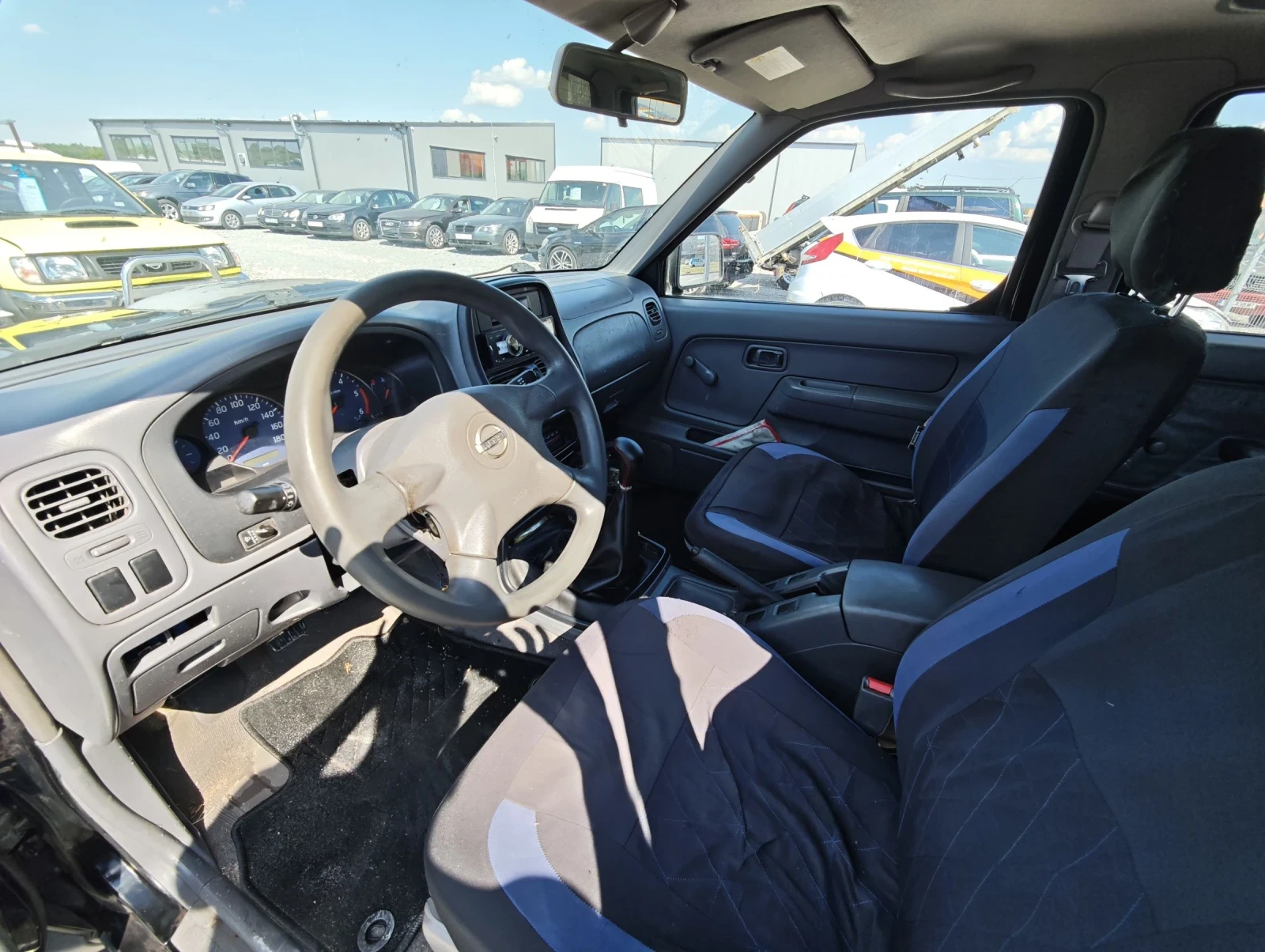 Nissan Navara Nissan Navara , снимка 12 - Автомобили и джипове - 55132512