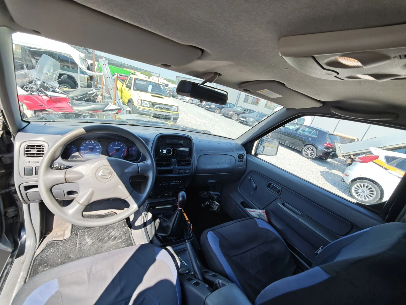 Nissan Navara Nissan Navara , снимка 5 - Автомобили и джипове - 55132512