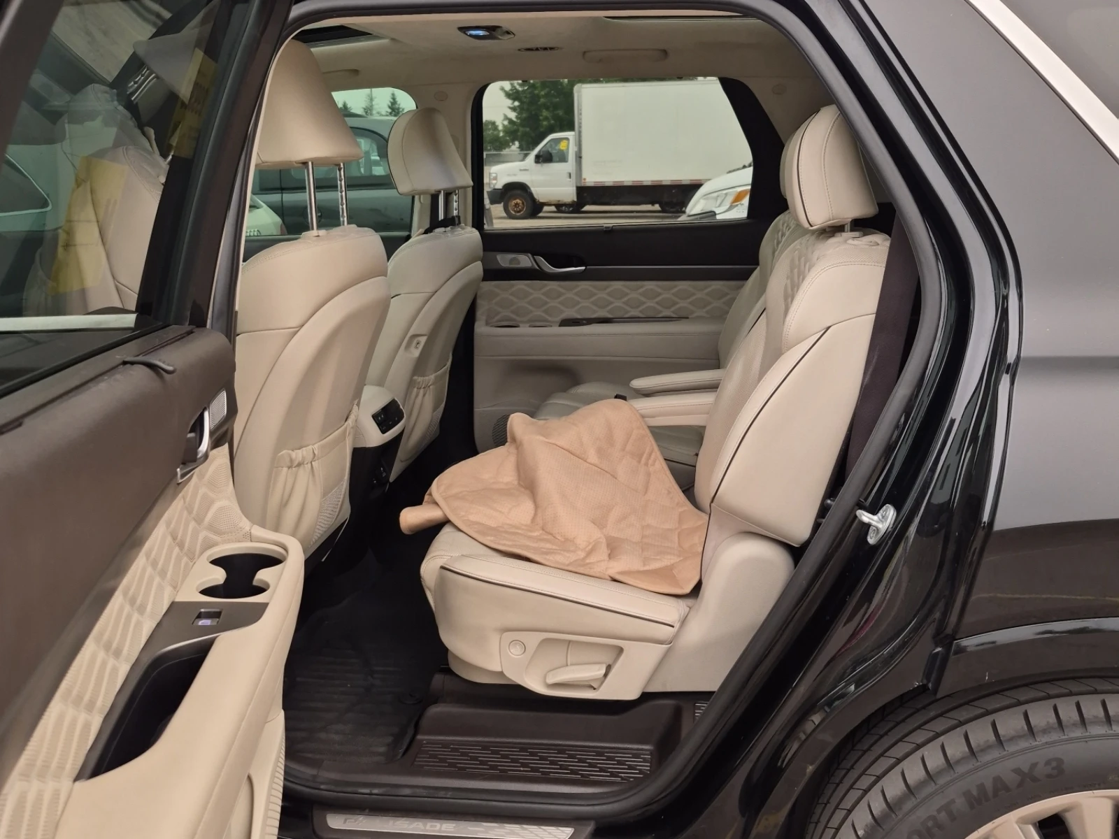 Hyundai Palisade AWD LIMITED* ОБДУХ* HARMAN* HUD* 360, снимка 13 - Автомобили и джипове - 55449244