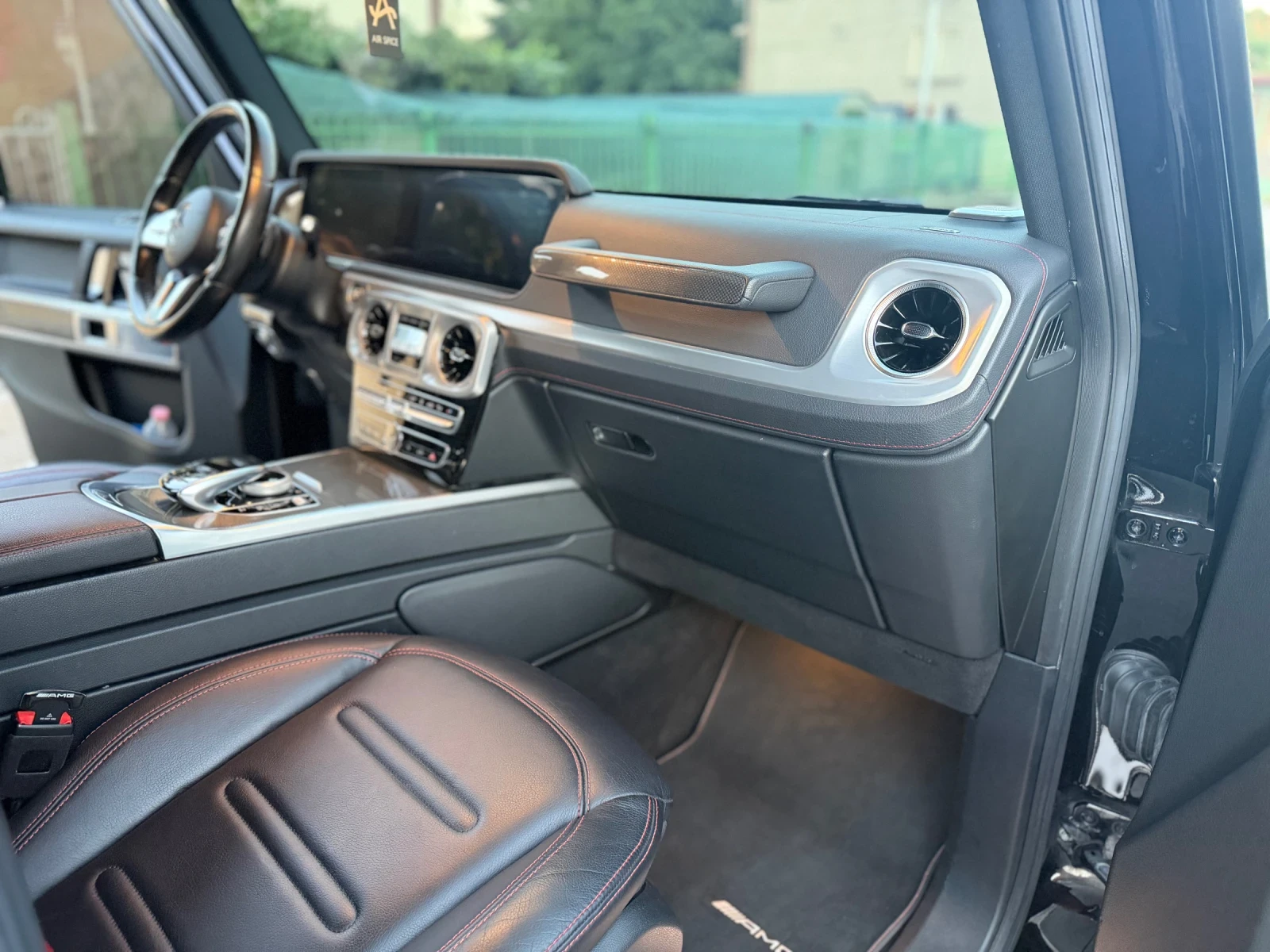 Mercedes-Benz G 350 AMG-line* MULTIBEAM LED* 360* CARBON* , снимка 10 - Автомобили и джипове - 55590910