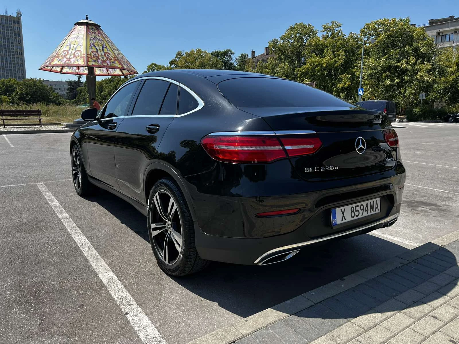 Mercedes-Benz GLC 220, снимка 9 - Автомобили и джипове - 55643927