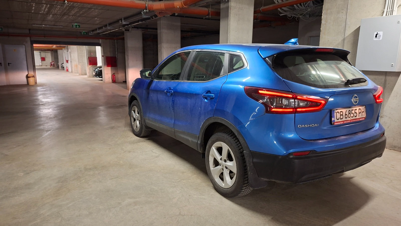 Nissan Qashqai 1.5 TD, снимка 6 - Автомобили и джипове - 55788701