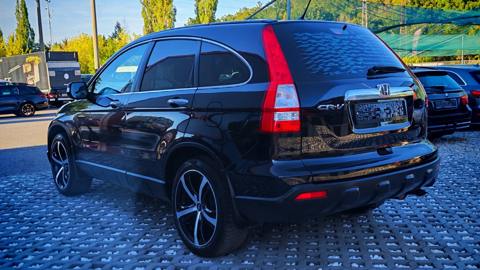 Honda Cr-v 2.2i-CTDi, снимка 3 - Автомобили и джипове - 55982228