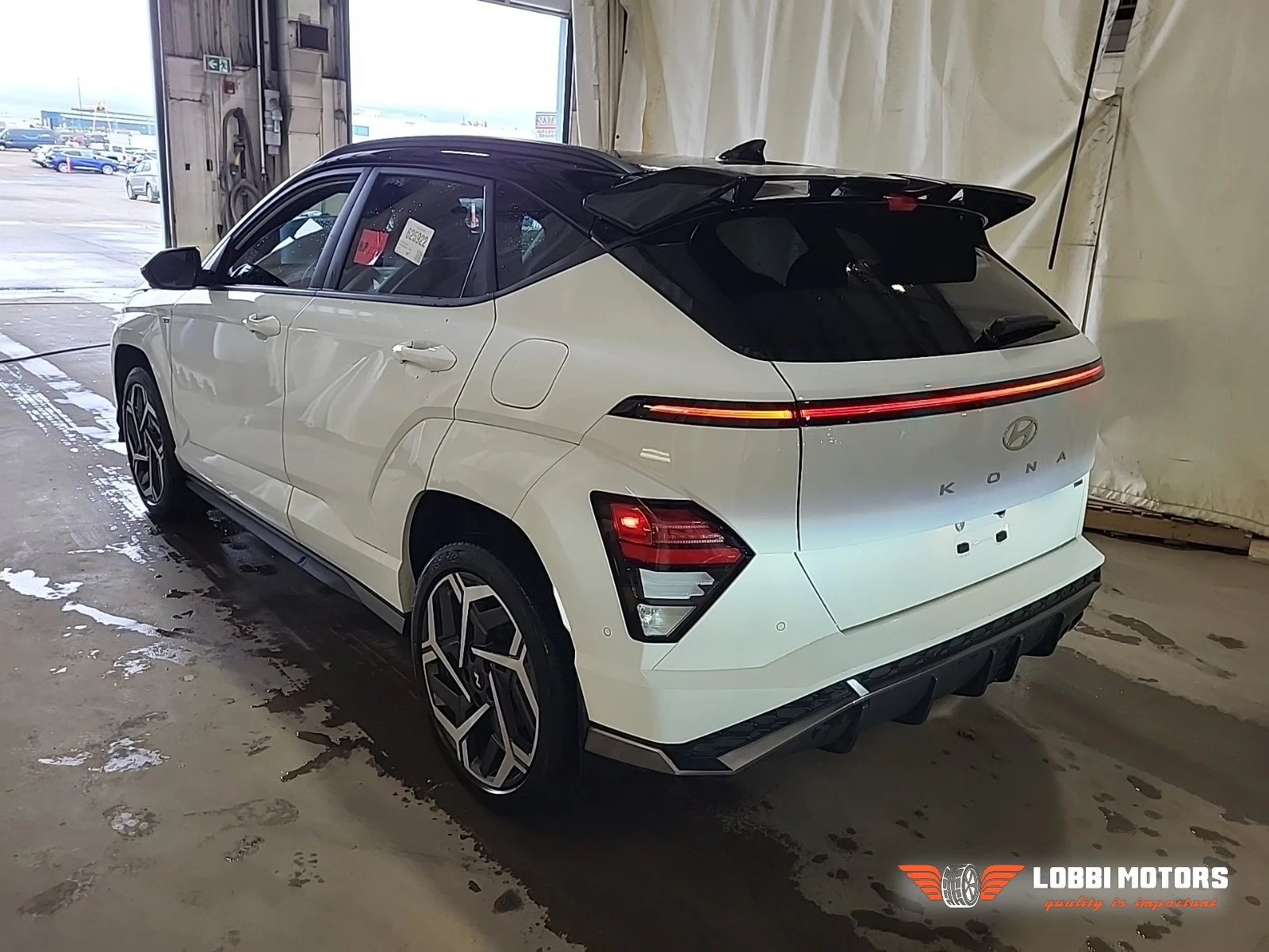 Hyundai Kona, снимка 4 - Автомобили и джипове - 56068261