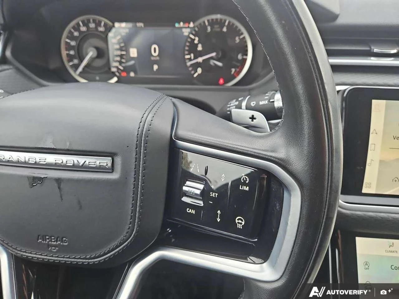 Land Rover Range Rover Velar R-Dynamic S | No Reported Accidents | Locally Owne | Mobile.bg � ����������� 16