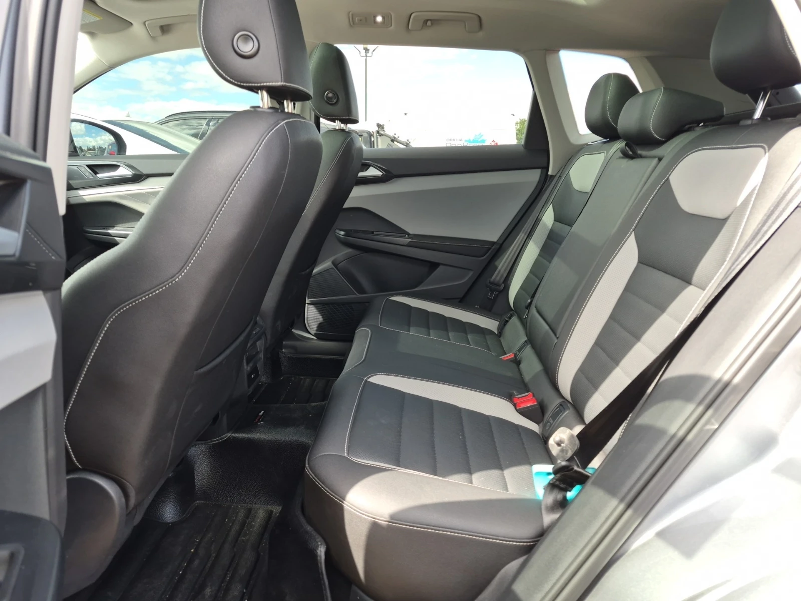 VW Taos Highline / АВТОКРЕДИТ, снимка 13 - Автомобили и джипове - 56741696