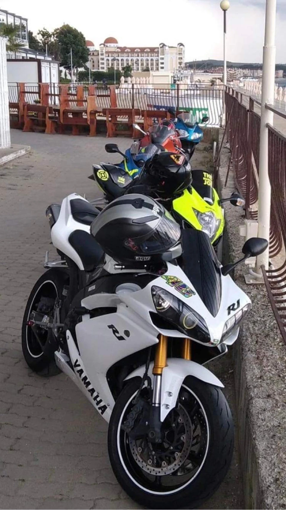 Yamaha YZF-R1  - изображение 3