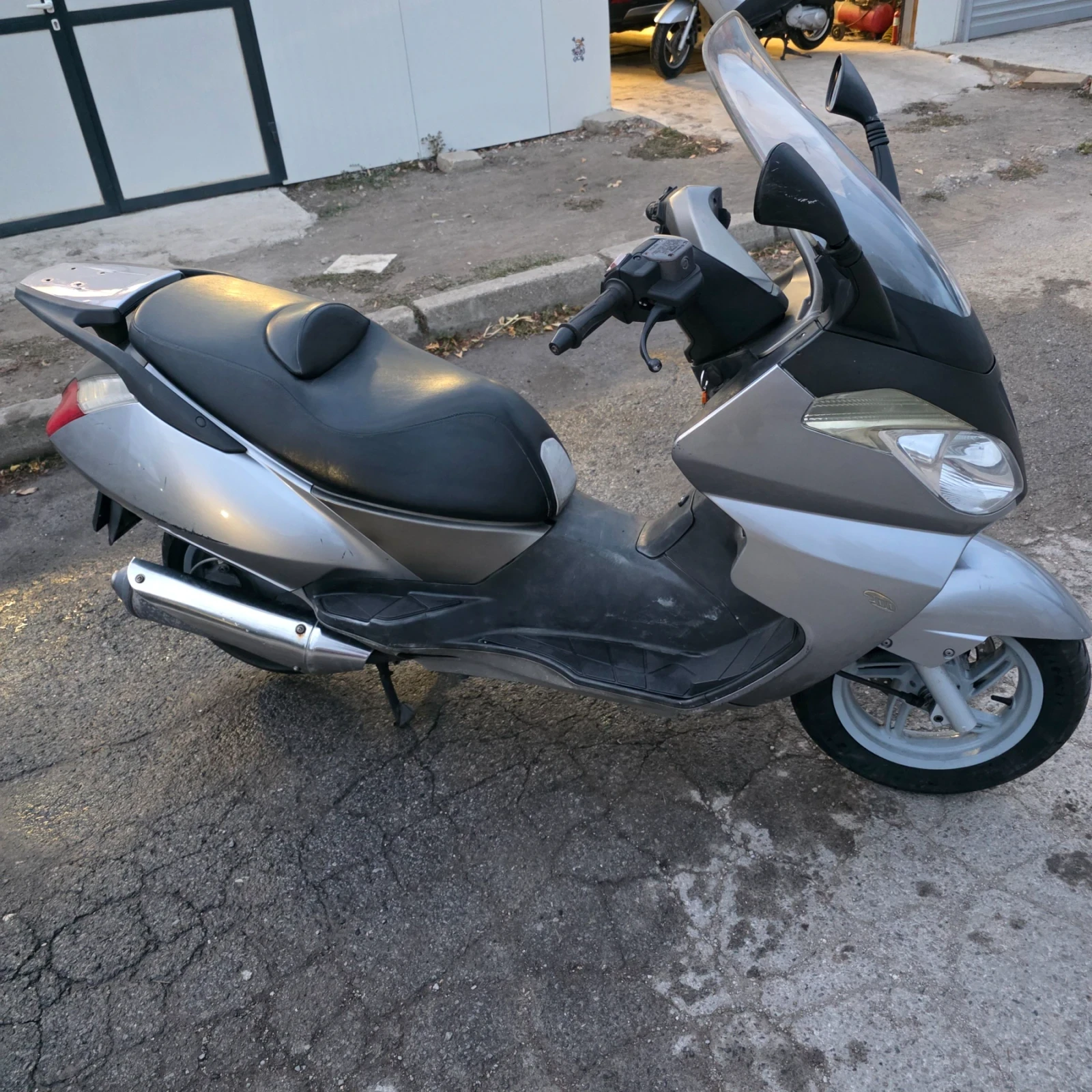 Aprilia Atlantic 200, снимка 3 - Мотоциклети и мототехника - 56435119