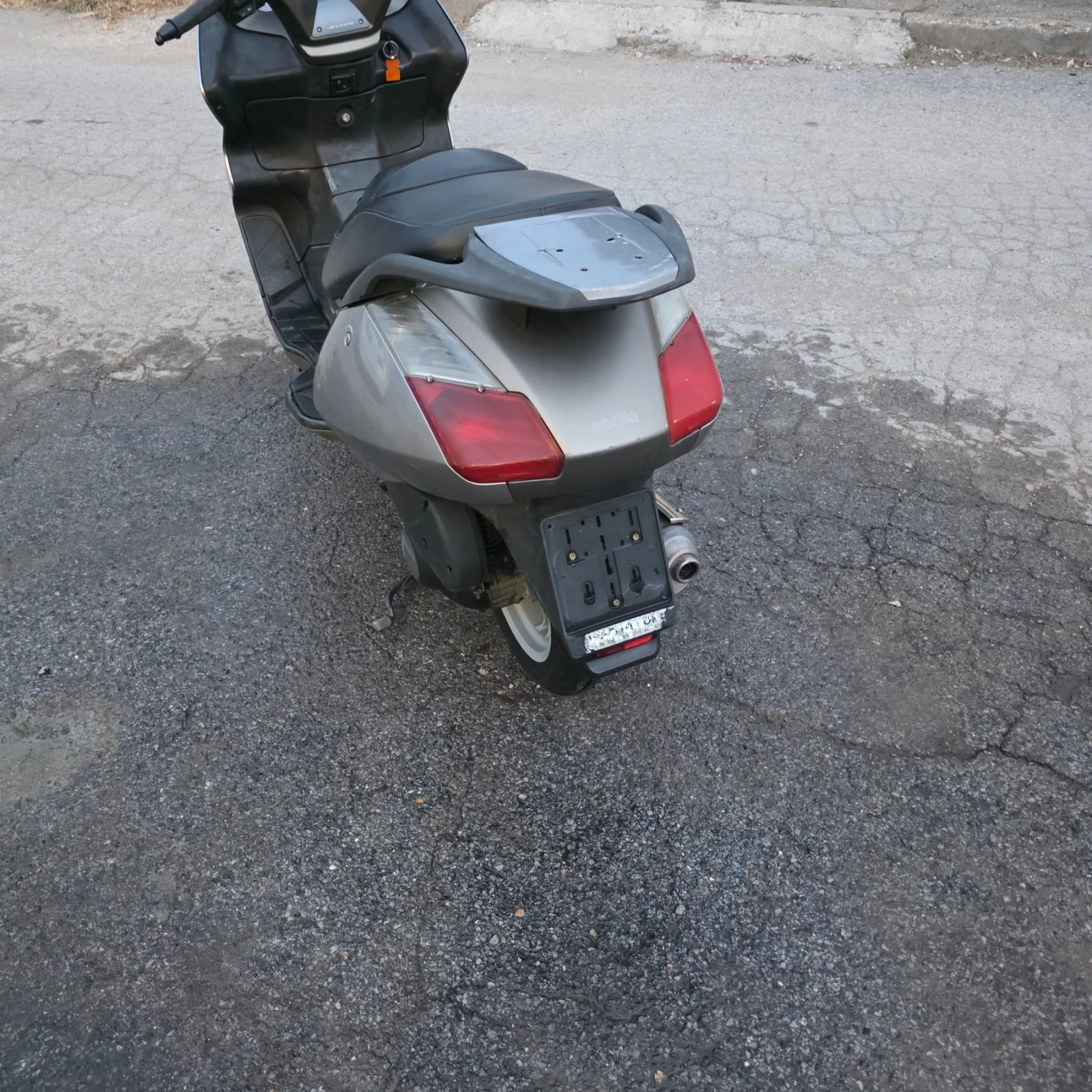 Aprilia Atlantic 200, снимка 6 - Мотоциклети и мототехника - 56435119