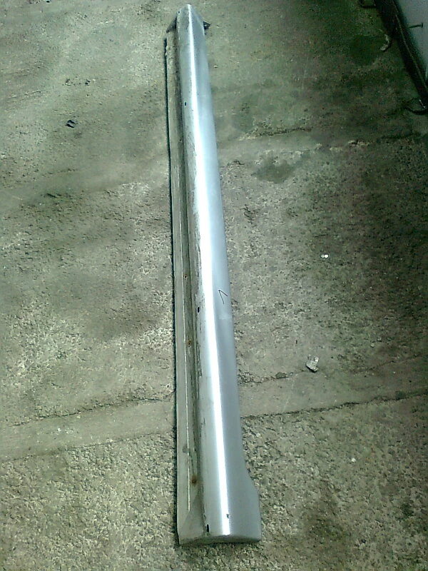 пластмасов декоративен външен праг ляв за Мицубиши Лансер (1)