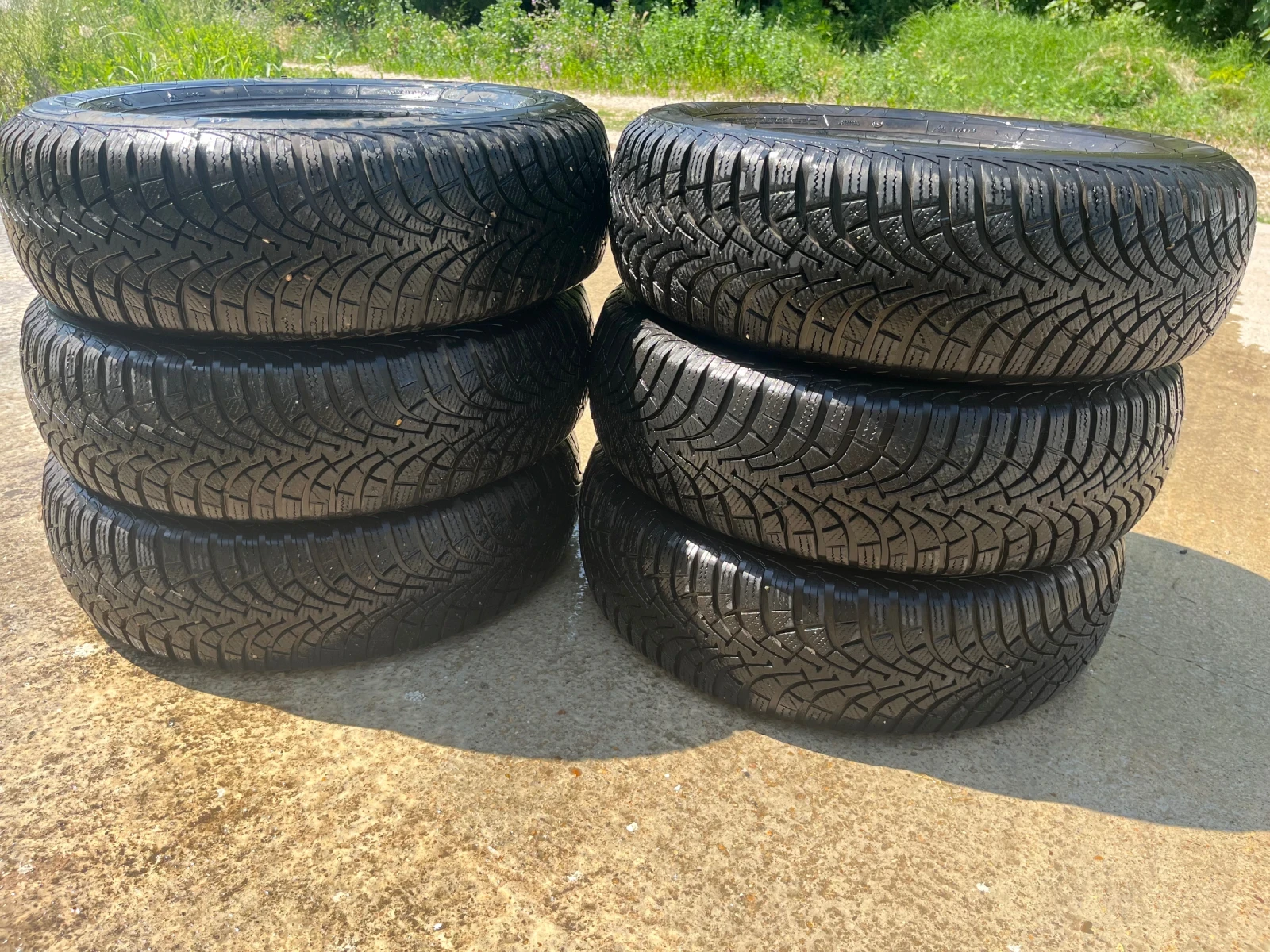 Гуми Зимни 195/65R15