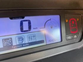 Citroen C4 Picasso 1.6 HDI автоматик, снимка 13