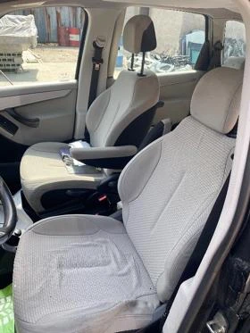 Citroen C4 Picasso 1.6 HDI автоматик, снимка 9